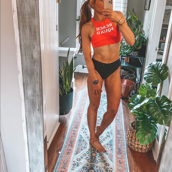 VS PINK Beach Squad Cropped bikini Top Small - Picture 2 of 8